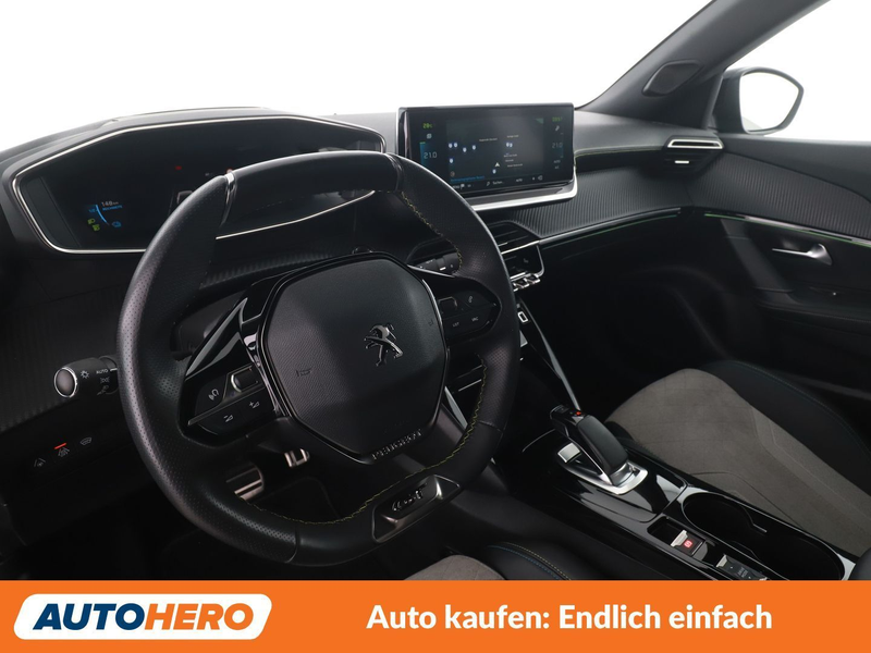 Peugeot e-2008 electric drive 100 kW GT Pack — photo 11
