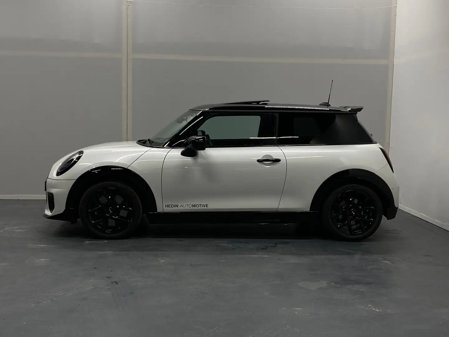 MINI Cooper C 3-deurs 1.5 John Cooper Works M Beyaz - 2