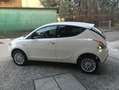 Lancia Ypsilon Ypsilon III 2011 0.9 Gold ecochic metano 80cv Weiß - thumbnail 7