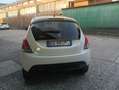 Lancia Ypsilon Ypsilon III 2011 0.9 Gold ecochic metano 80cv Weiß - thumbnail 6