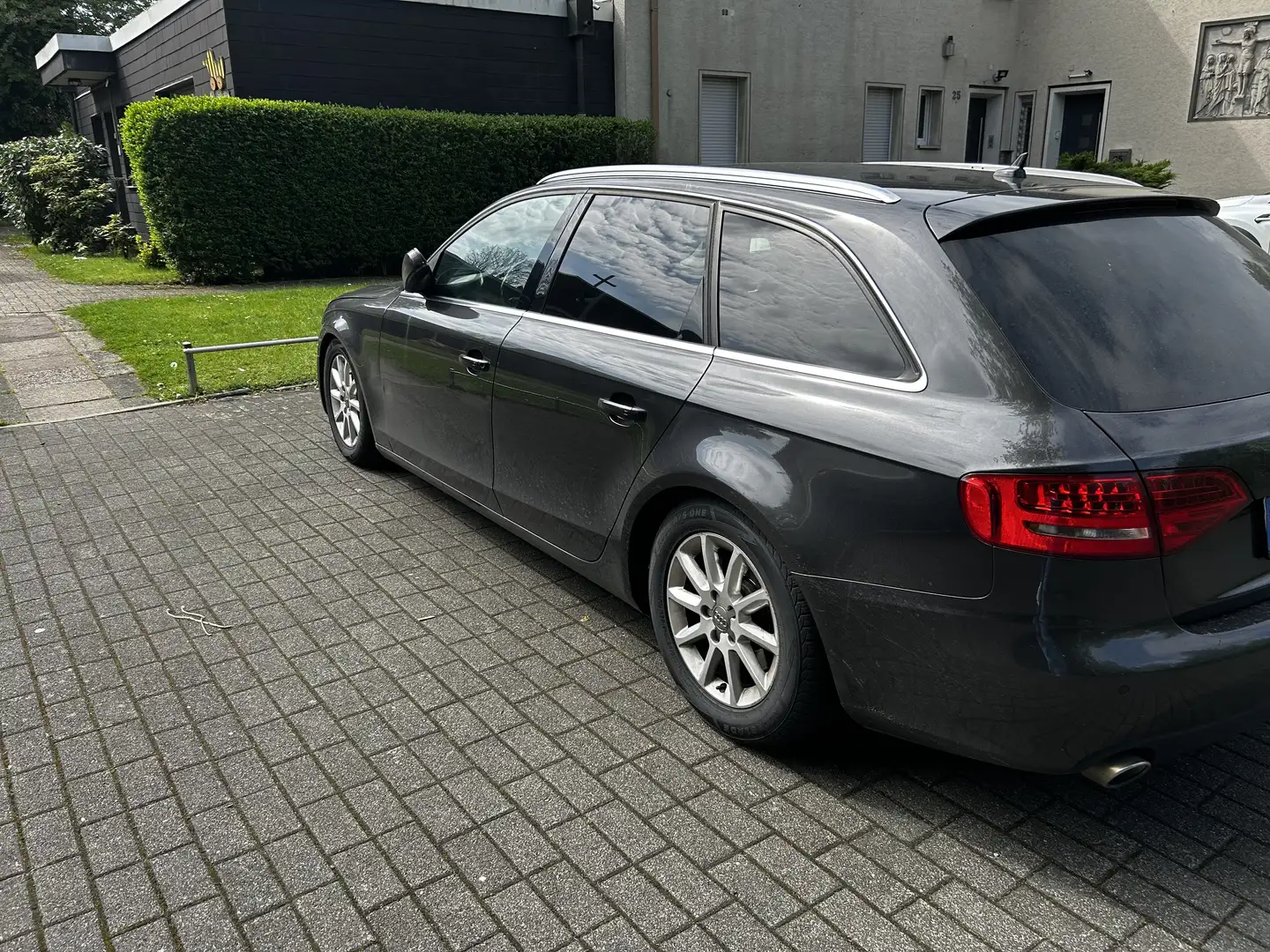 Audi A4 Avant 2.7 TDI DPF multitronic Ambiente - 1