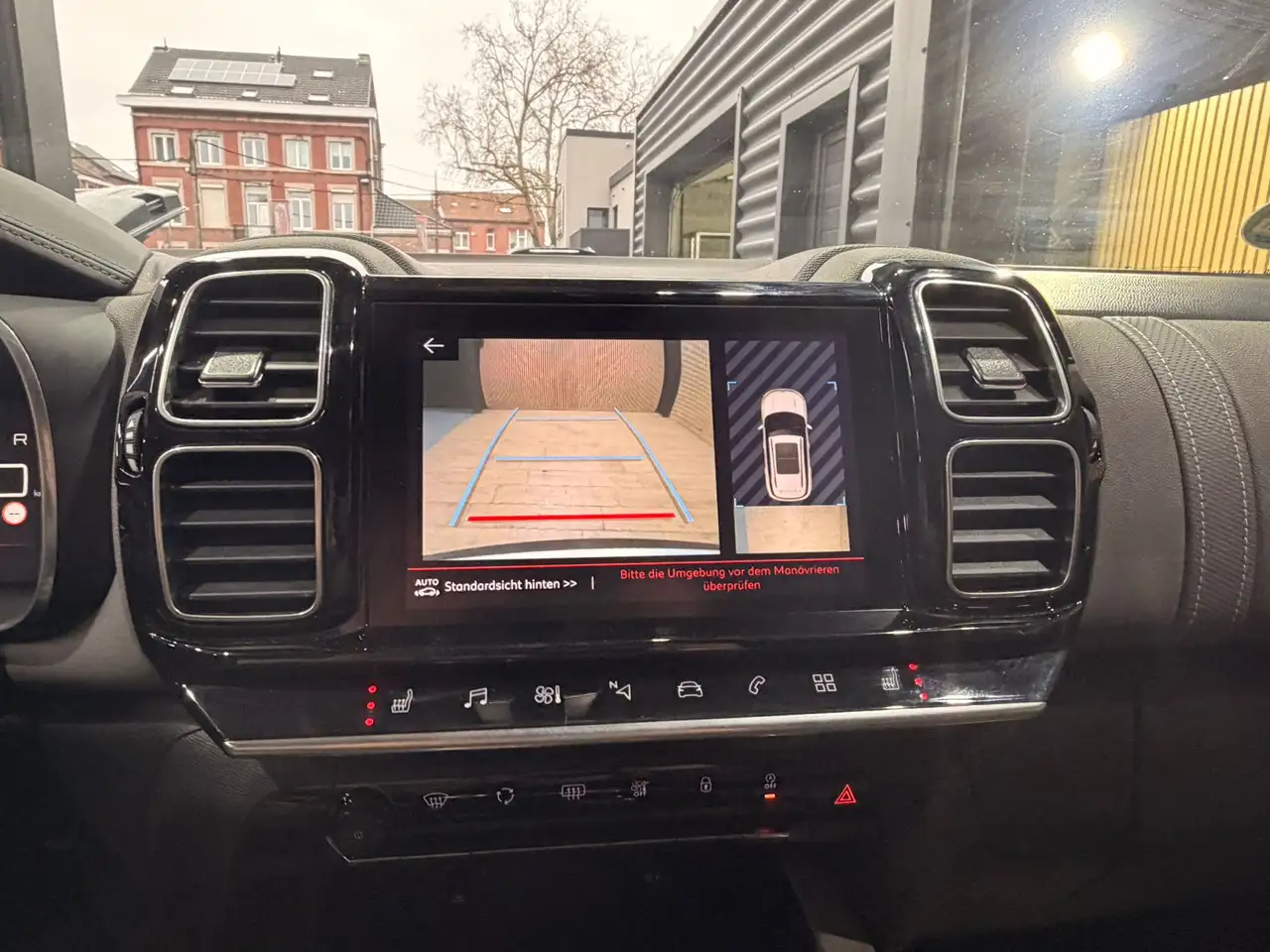 Citroen C5 Aircross 1.2i * GARANTIE 12 MOIS * BOITE AUTO * 1ER PROP * 17