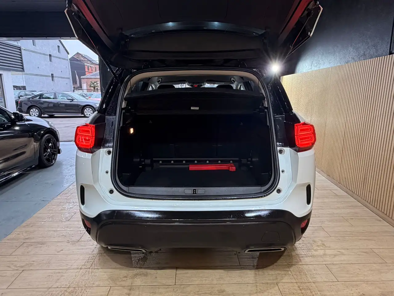 Citroen C5 Aircross 1.2i * GARANTIE 12 MOIS * BOITE AUTO * 1ER PROP * 21
