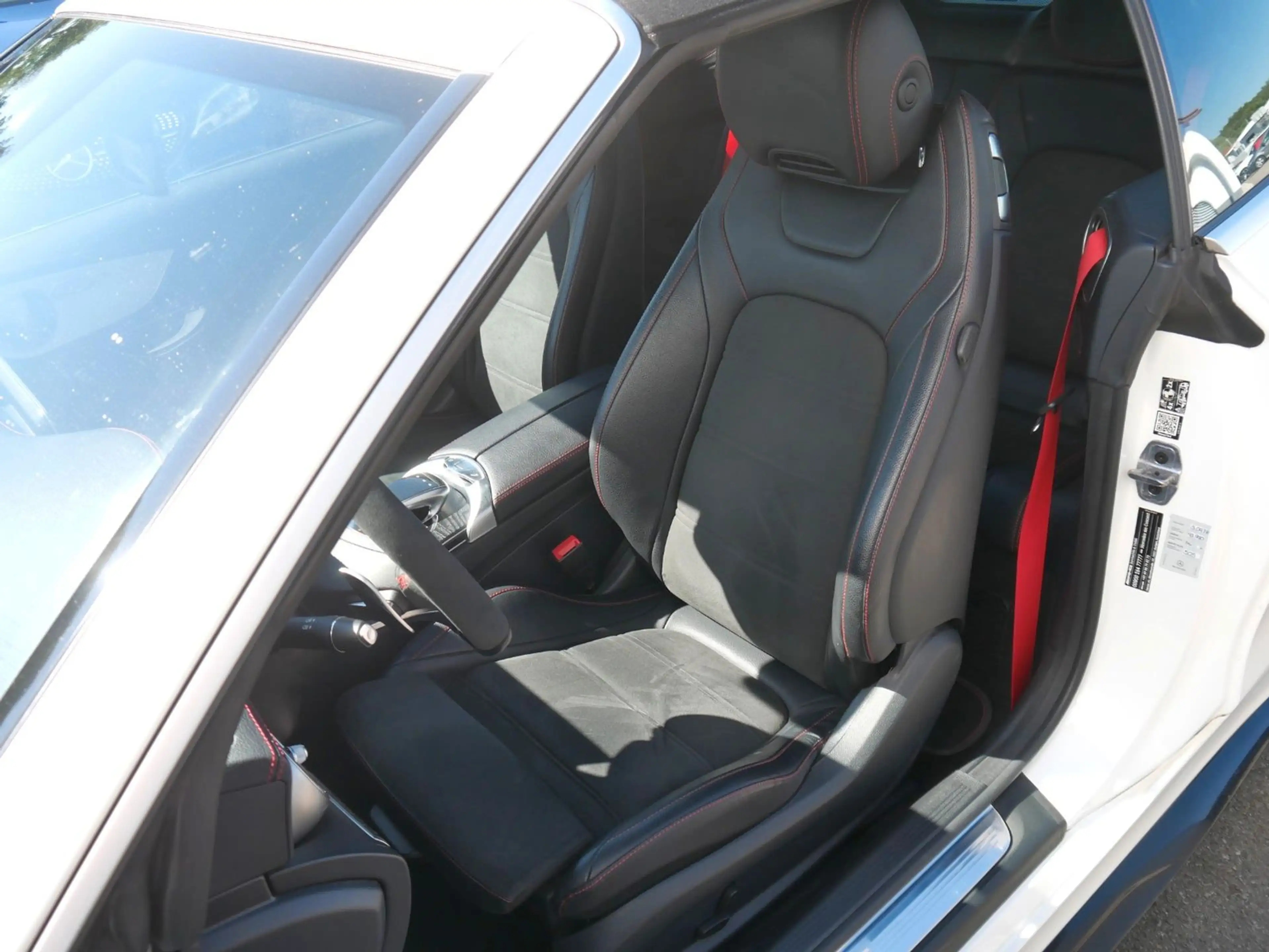 Mercedes-Benz C 43 AMG 4Matic Cabrio NAVI/LED/360°/BURM/S-AGA — photo 11
