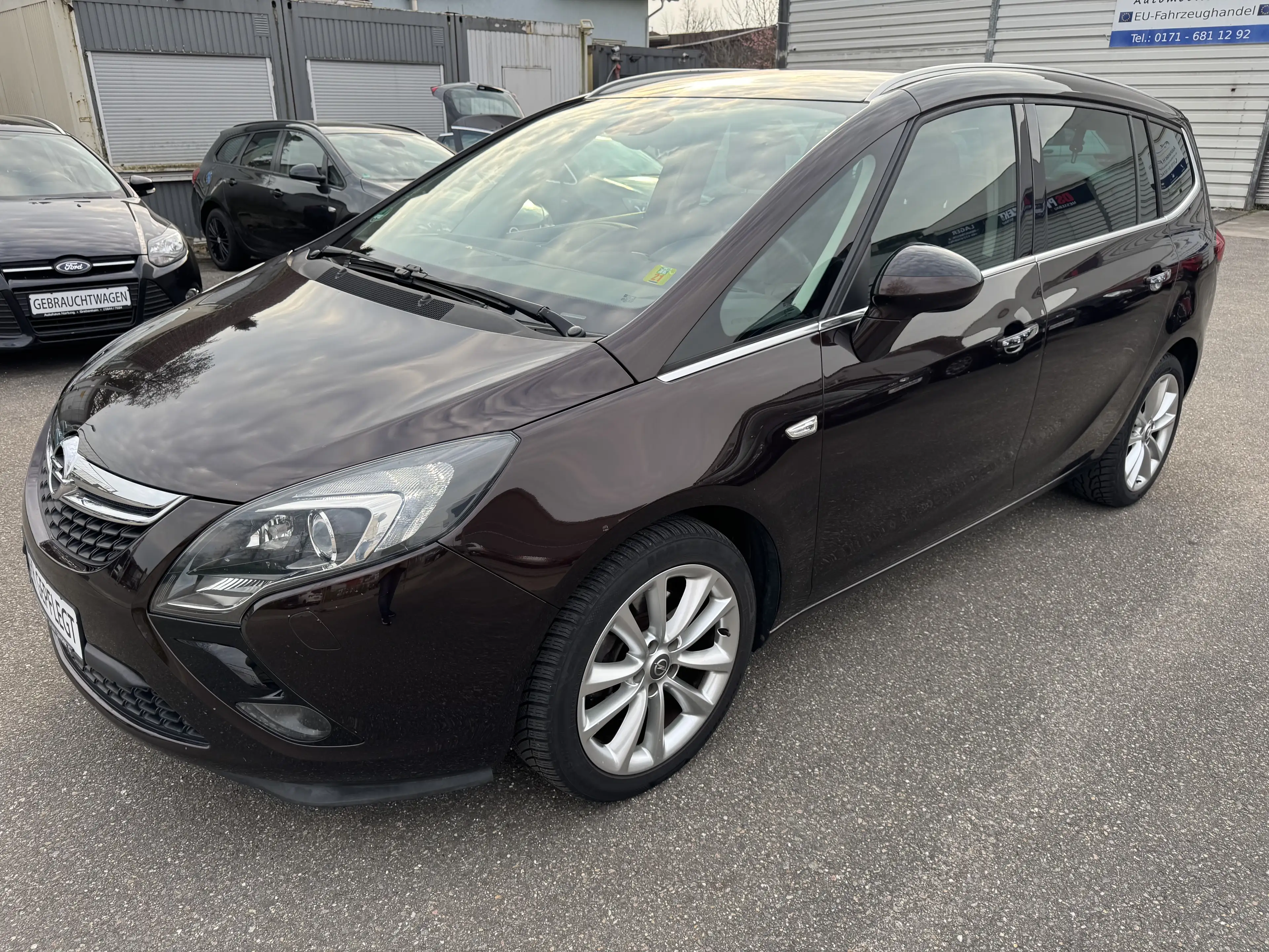 Opel Zafira Tourer Innovation-7 Sitzer-Navi-Kamara-TÜV Neue