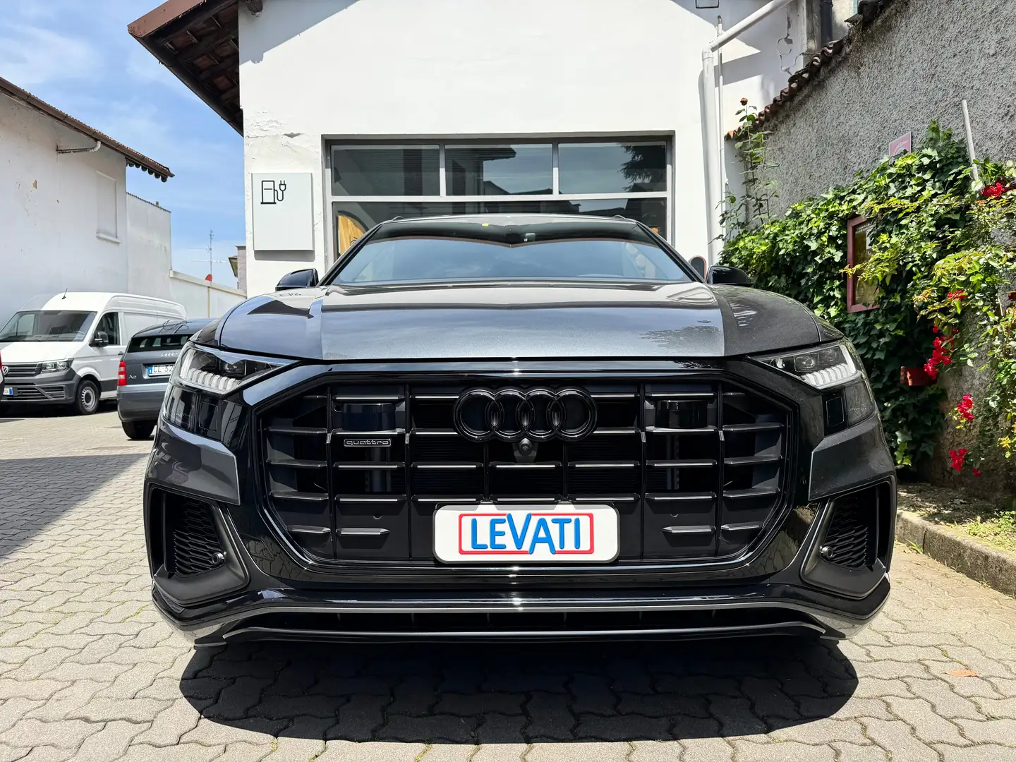 Audi Q8 55 3.0 tfsi e quattro 340 Cv S-LINE SOLO 24500 KM Gris - 2