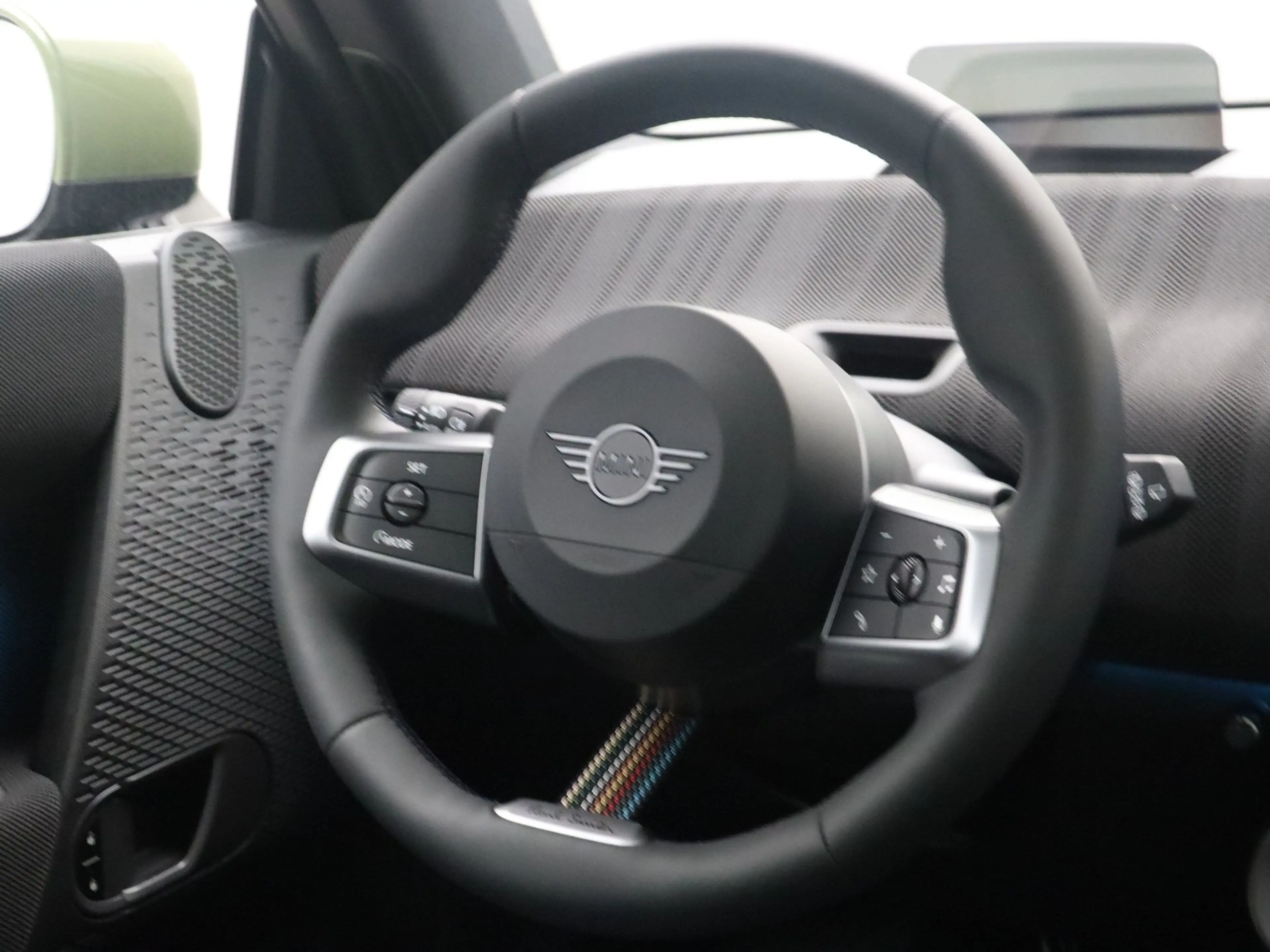 MINI Cooper E Paul Smith Pakket M PRIVATE LEASE EUR 482,- (60 mn — photo 2