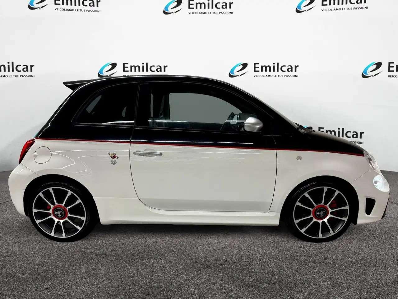 Abarth 595 2021