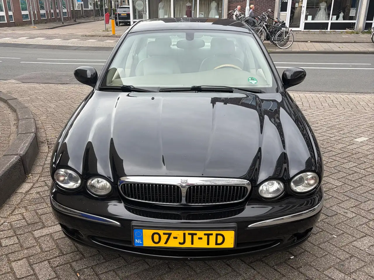 Jaguar X-Type