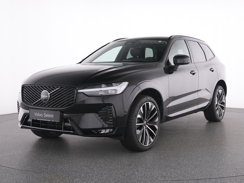 Volvo XC60 B5 AWD  Ultra Dark +AHK+LEDER+PANO+360°KAM+ — photo 2