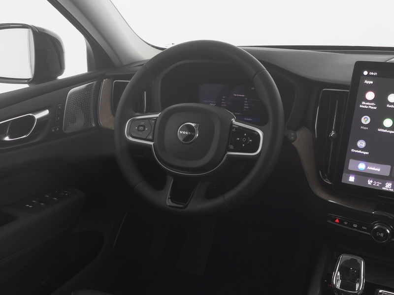 Volvo XC60 B5 AWD  Ultra Dark +AHK+LEDER+PANO+360°KAM+ — photo 5