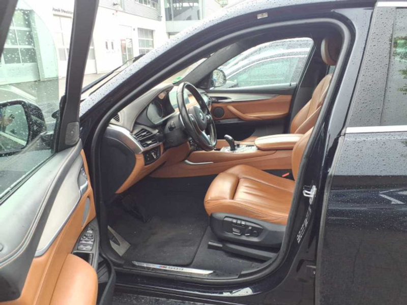 BMW X6 BMW X6 M50d — photo 7