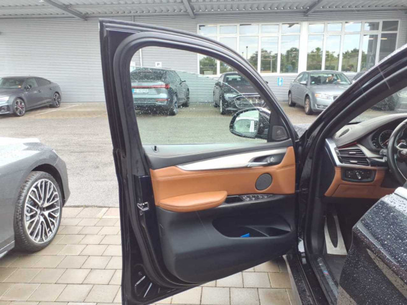 BMW X6 BMW X6 M50d — photo 6