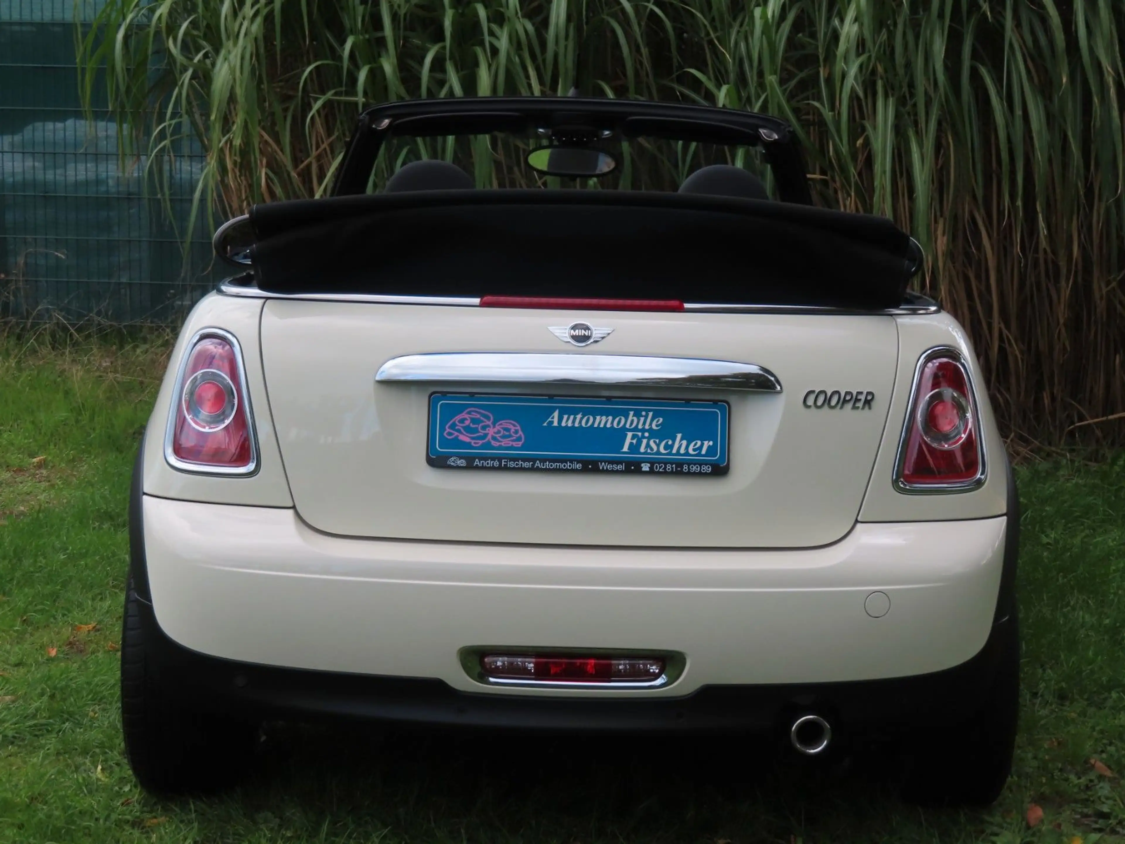 MINI Cooper Cabrio sehr schön!      "erst 28.000 km" — photo 9