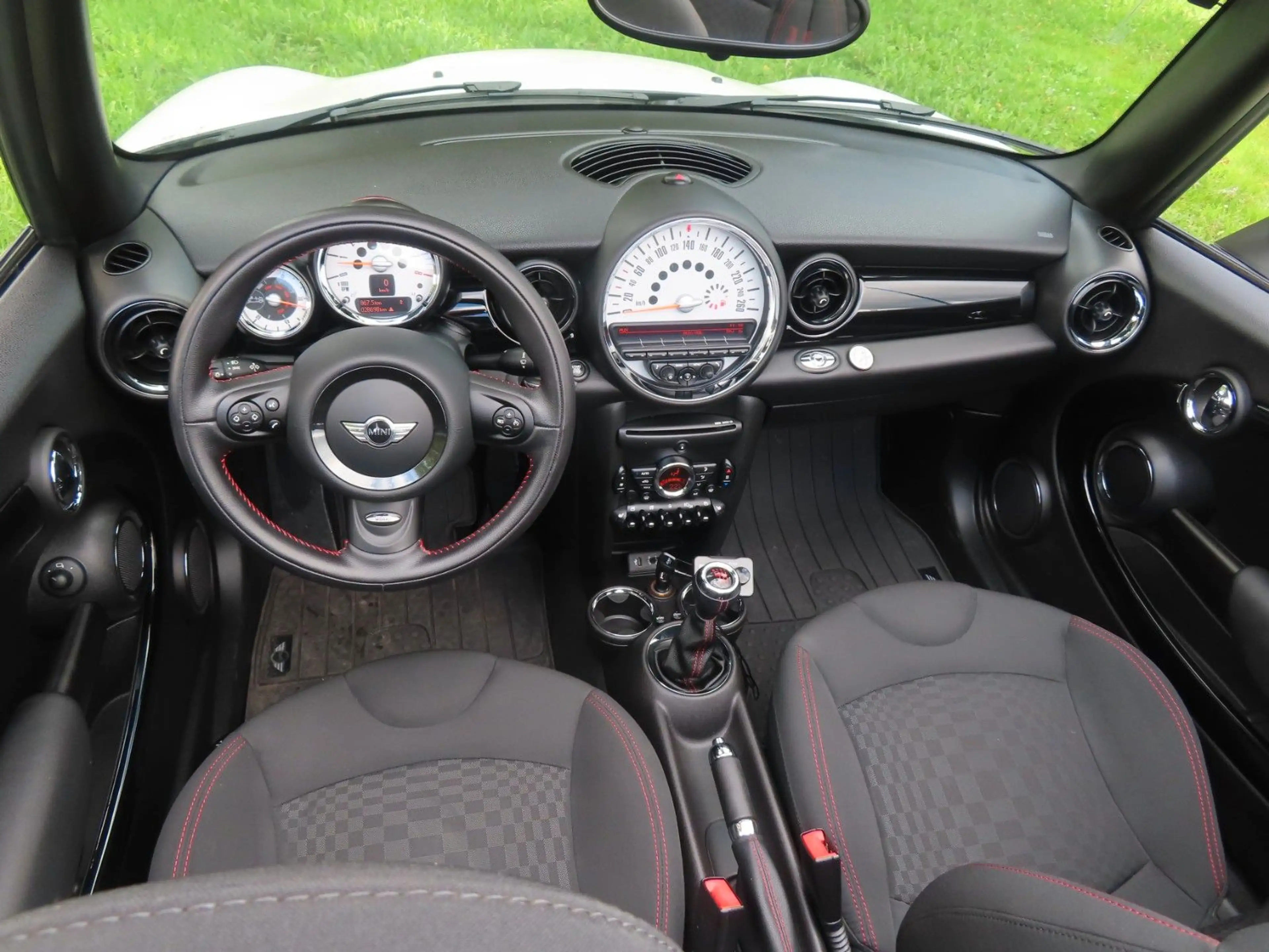 MINI Cooper Cabrio sehr schön!      "erst 28.000 km" — photo 15