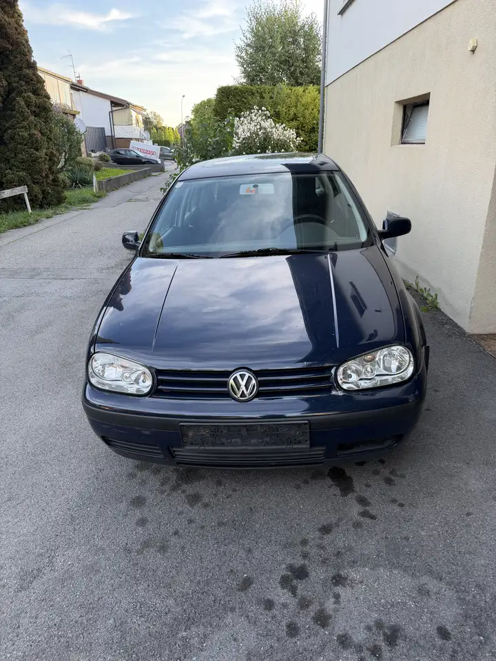 Volkswagen Golf Comfortline, foto 3