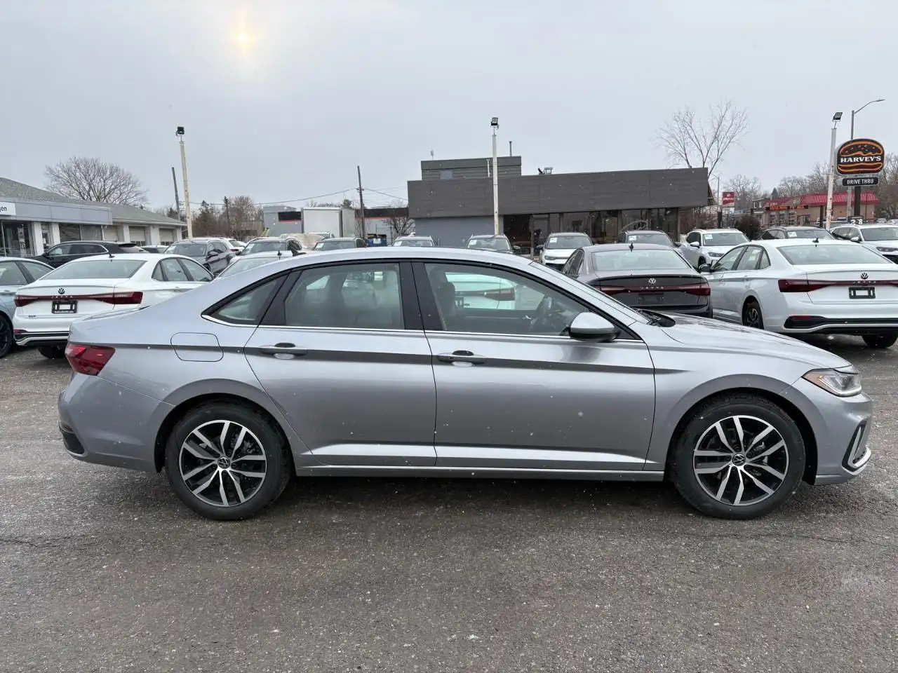 Volkswagen Jetta снимка Volkswagen Jetta