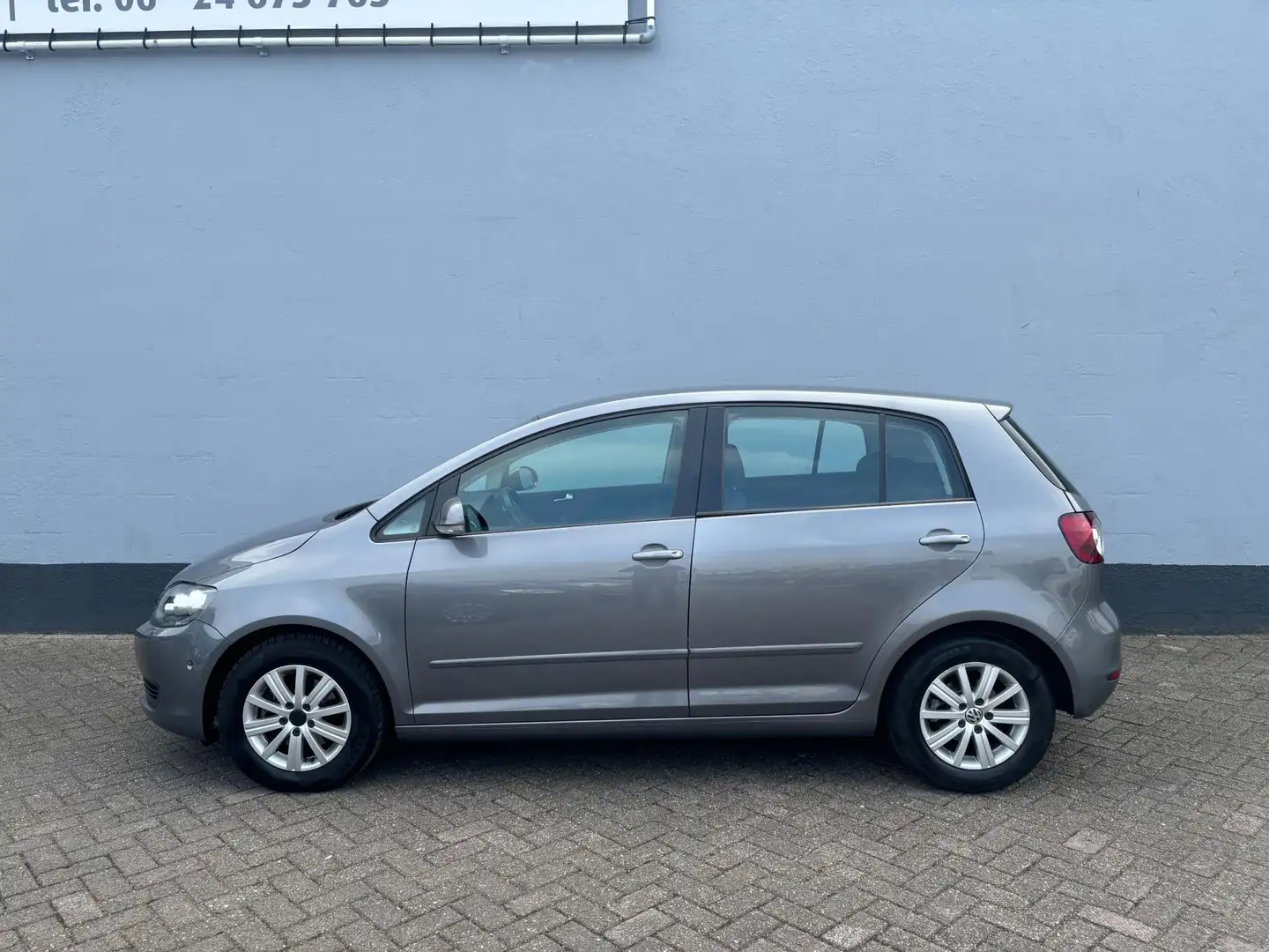Volkswagen Golf Plus 1.4 TSI Comfortline Automaat - Navigatie Grijs - 2