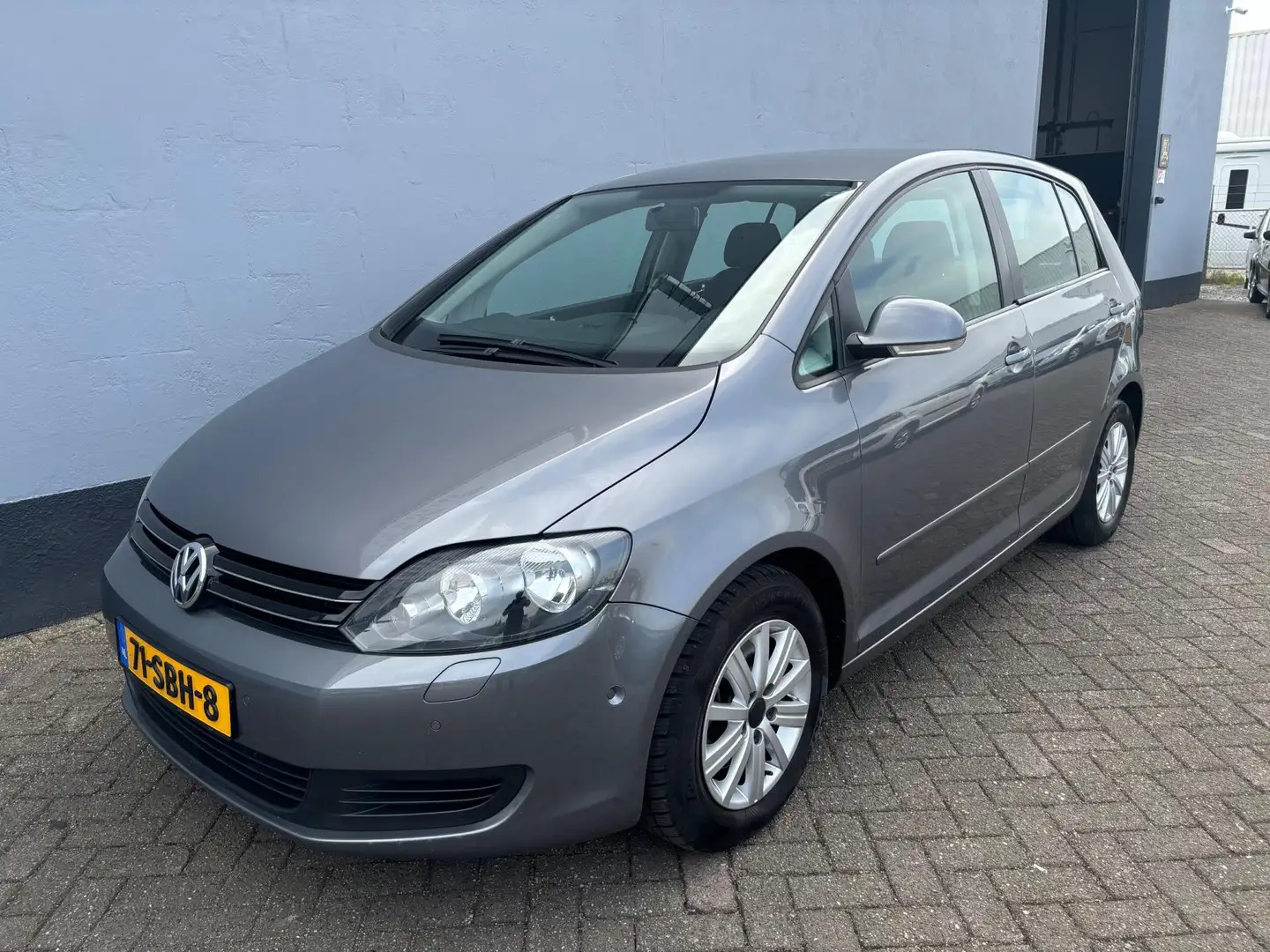 Volkswagen Golf Plus 1.4 TSI Comfortline Automaat - Navigatie Grijs - 1