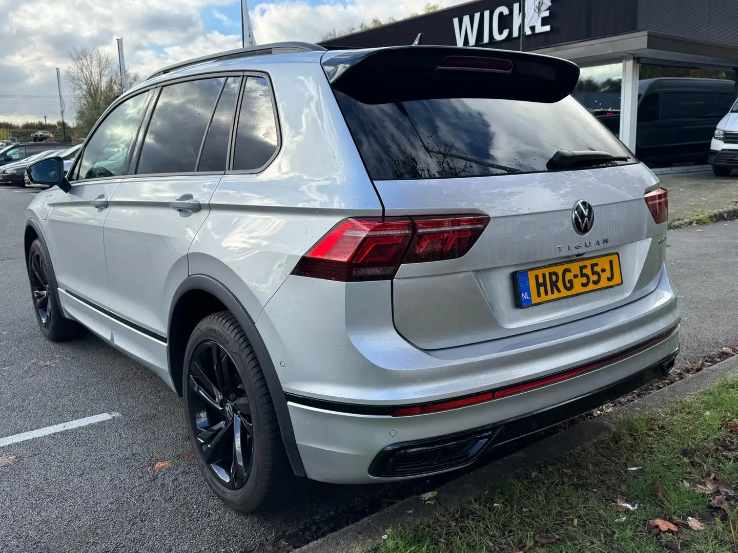 Volkswagen Tiguan 1.4 TSI eHybrid R-Line Pano Camera Memory Leder Gris - 2