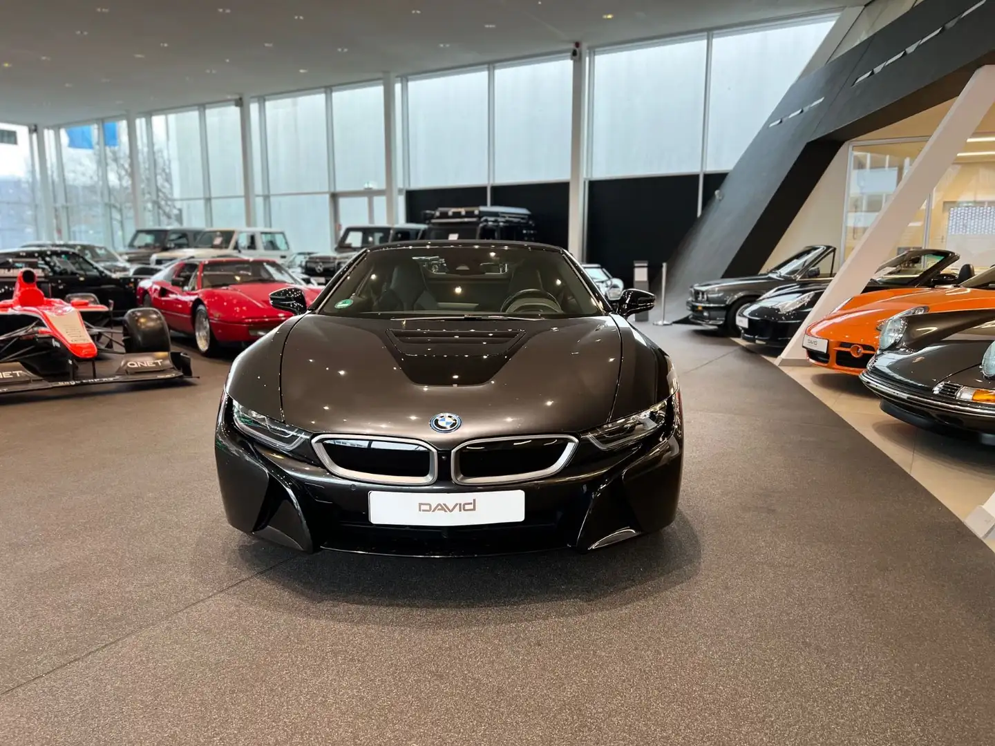 BMW i8 Roadster *Keramikvers.*Carbon*unfallfrei* Grau - 2