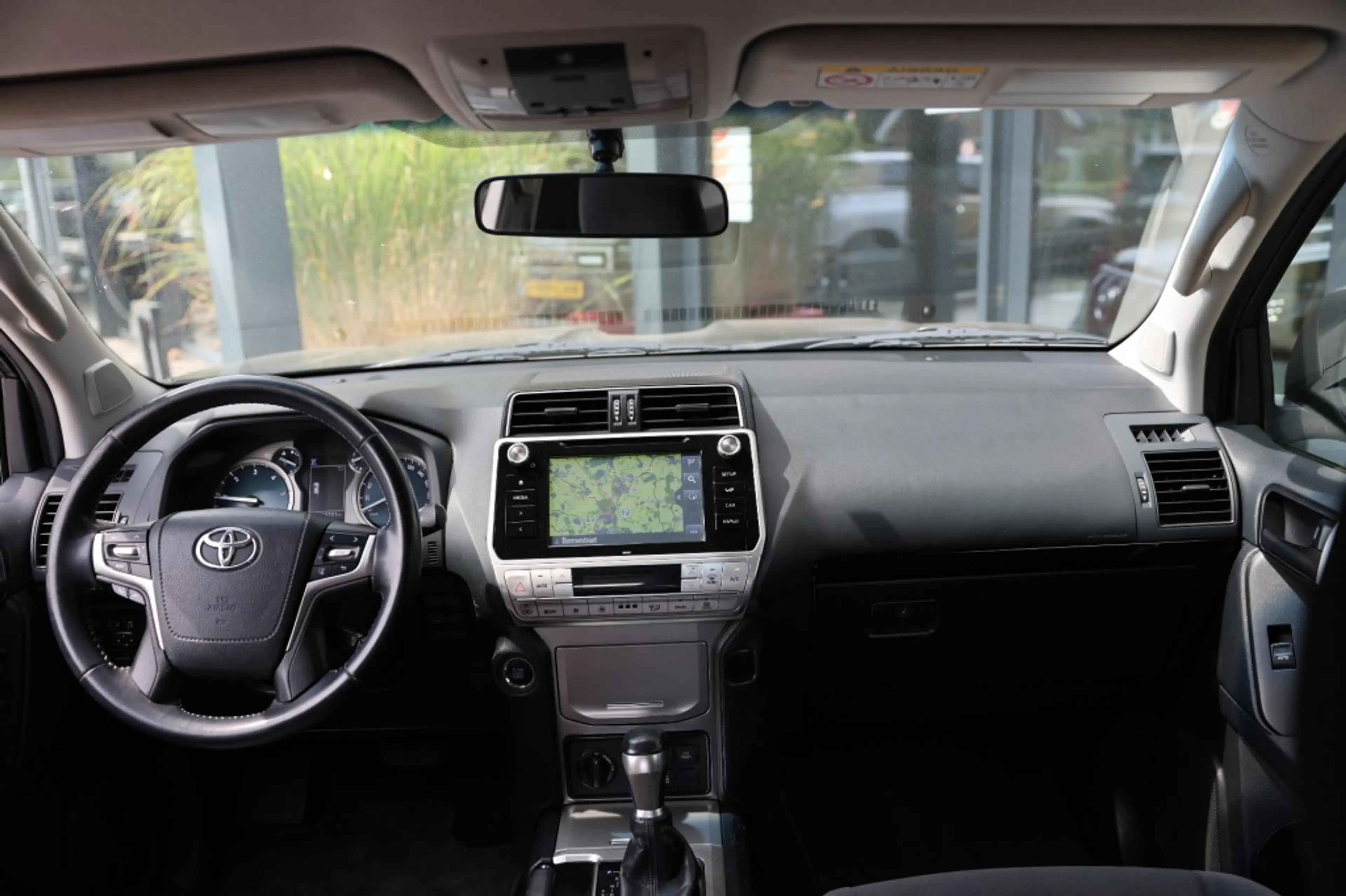 Toyota Land Cruiser 2.8 D-4D 3DRS CHALLENGER A/T VAN — photo 18