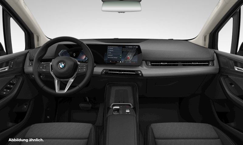BMW 218 i Active Tourer — photo 3