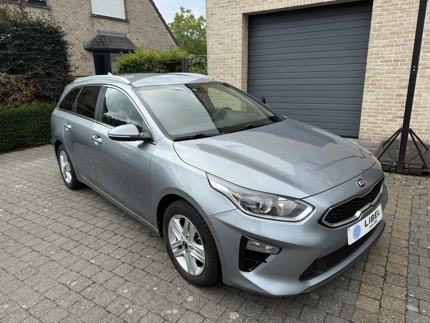 Kia Ceed SW / cee'd SW 1.6 CRDi ***EERSTE EIGENAAR*** - 2