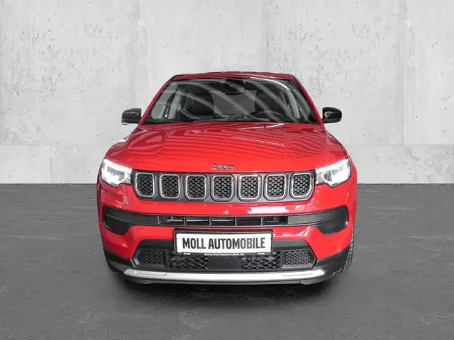 Jeep Compass view 3