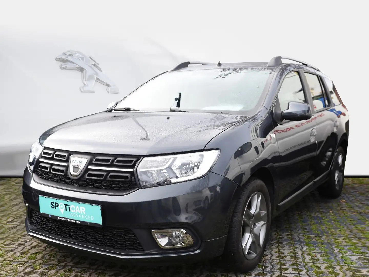 Dacia Logan Comfort Grau - 1