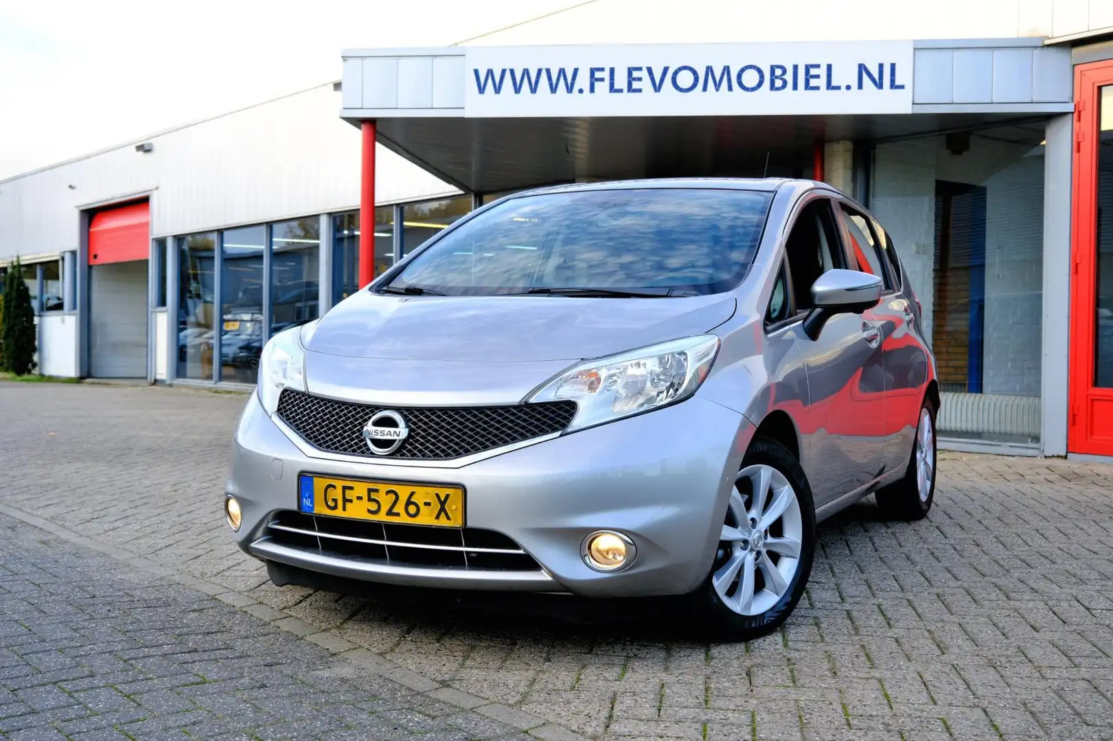 Nissan Note 1.2 DIG-S Connect Edition Aut. Clima|Navi|Cruise|C Серый - 1