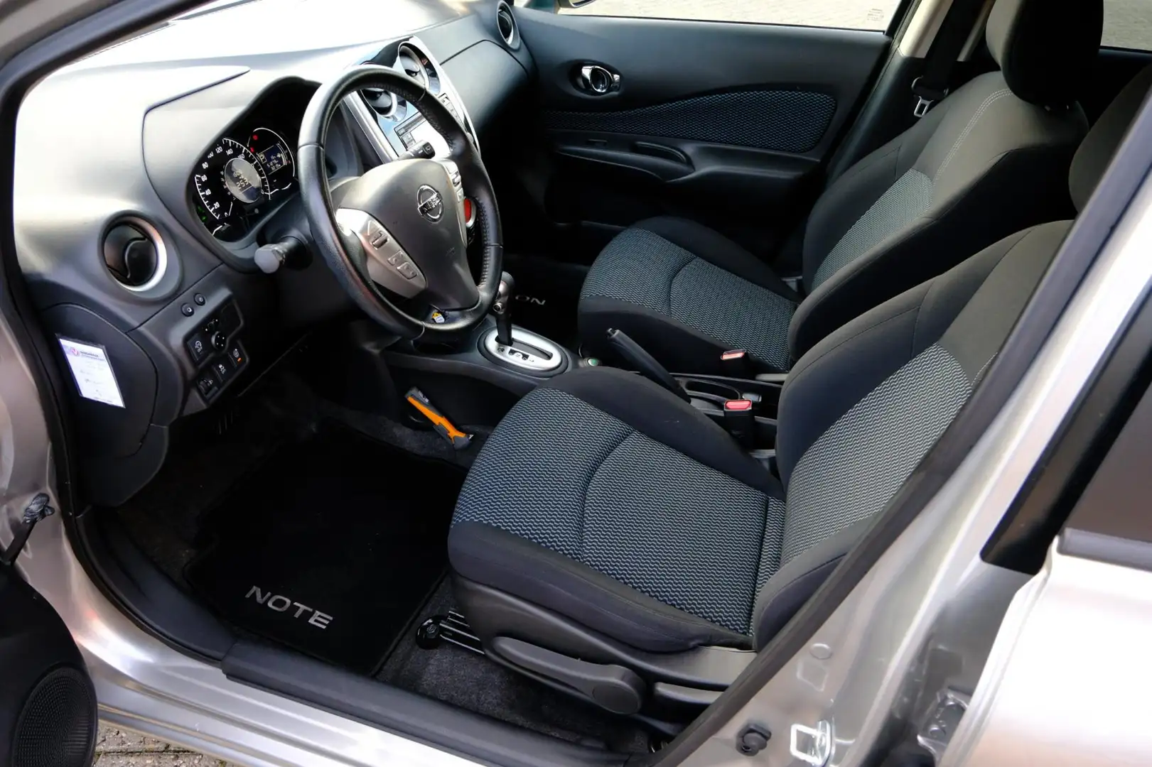 Nissan Note 1.2 DIG-S Connect Edition Aut. Clima|Navi|Cruise|C Серый - 2