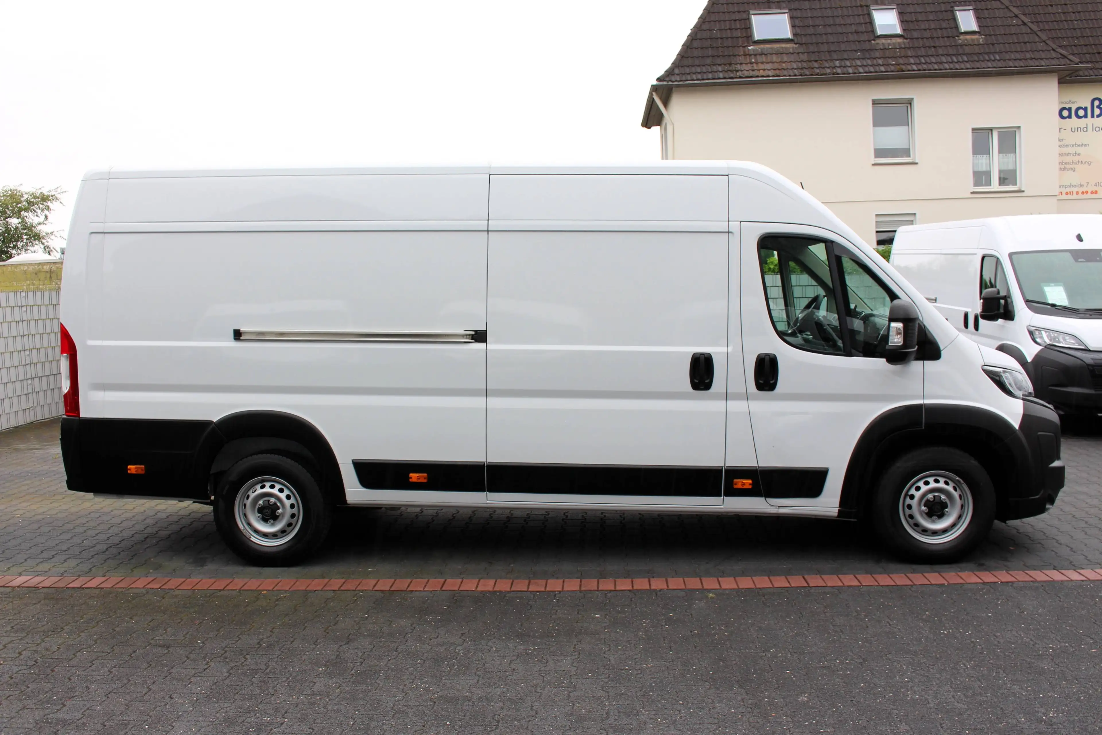 Peugeot Boxer 35 L4H2 140 *Klima*Kamera*Tempo*Navi*Holz — photo 2