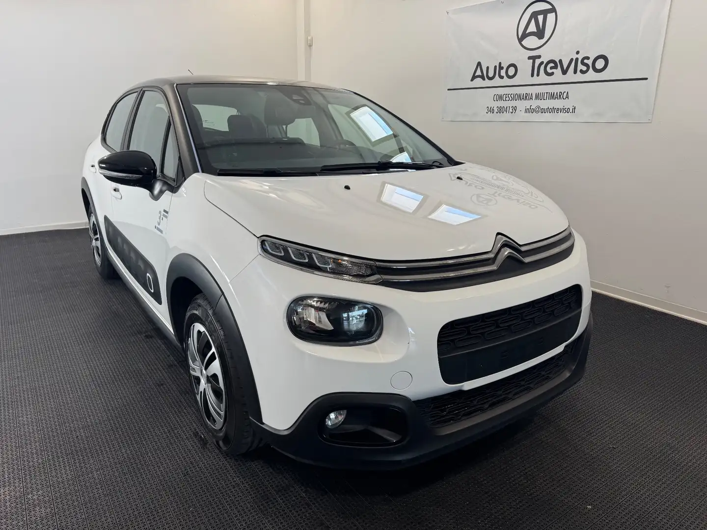 Citroen C3 C3 PureTech 82 S&S Shine Bianco - 1