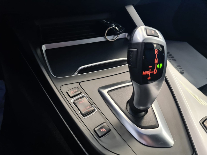 BMW 118 d Urban Line / LED/ KAMERA / Navi — photo 15