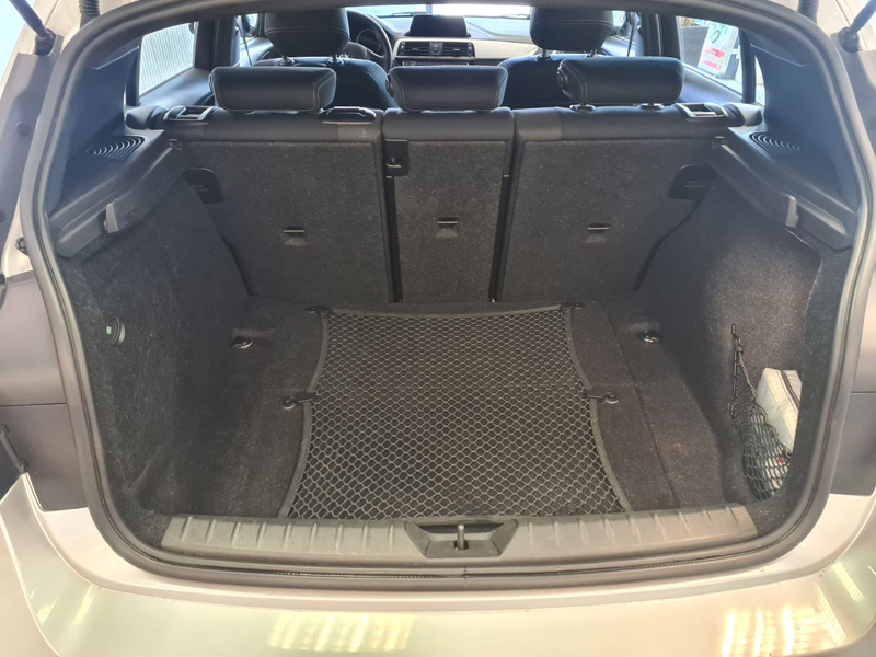 BMW 118 d Urban Line / LED/ KAMERA / Navi — photo 6