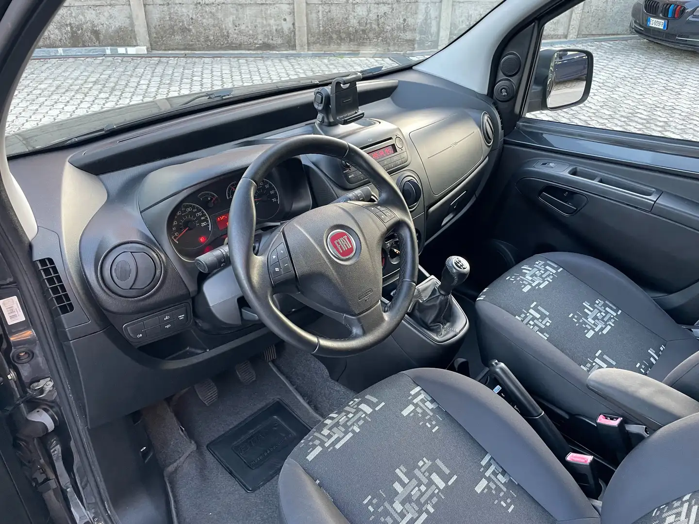 Fiat Qubo Qubo 2008 1.4 8v Dynamic 73cv PERFETTO !!! Schwarz - 2