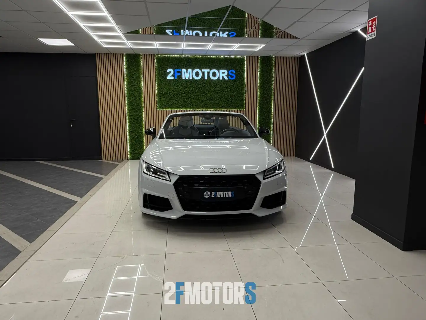 Audi TTS Roadster 2.0 tfsi quattro s-tronic Blanc - 2