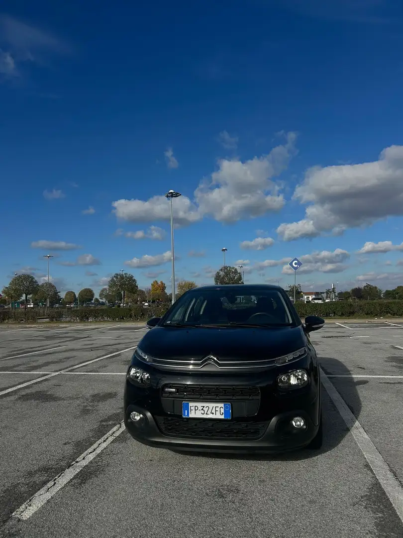 Citroen C3 C3 III 2017 1.2 puretech Shine 82cv Nero - 1