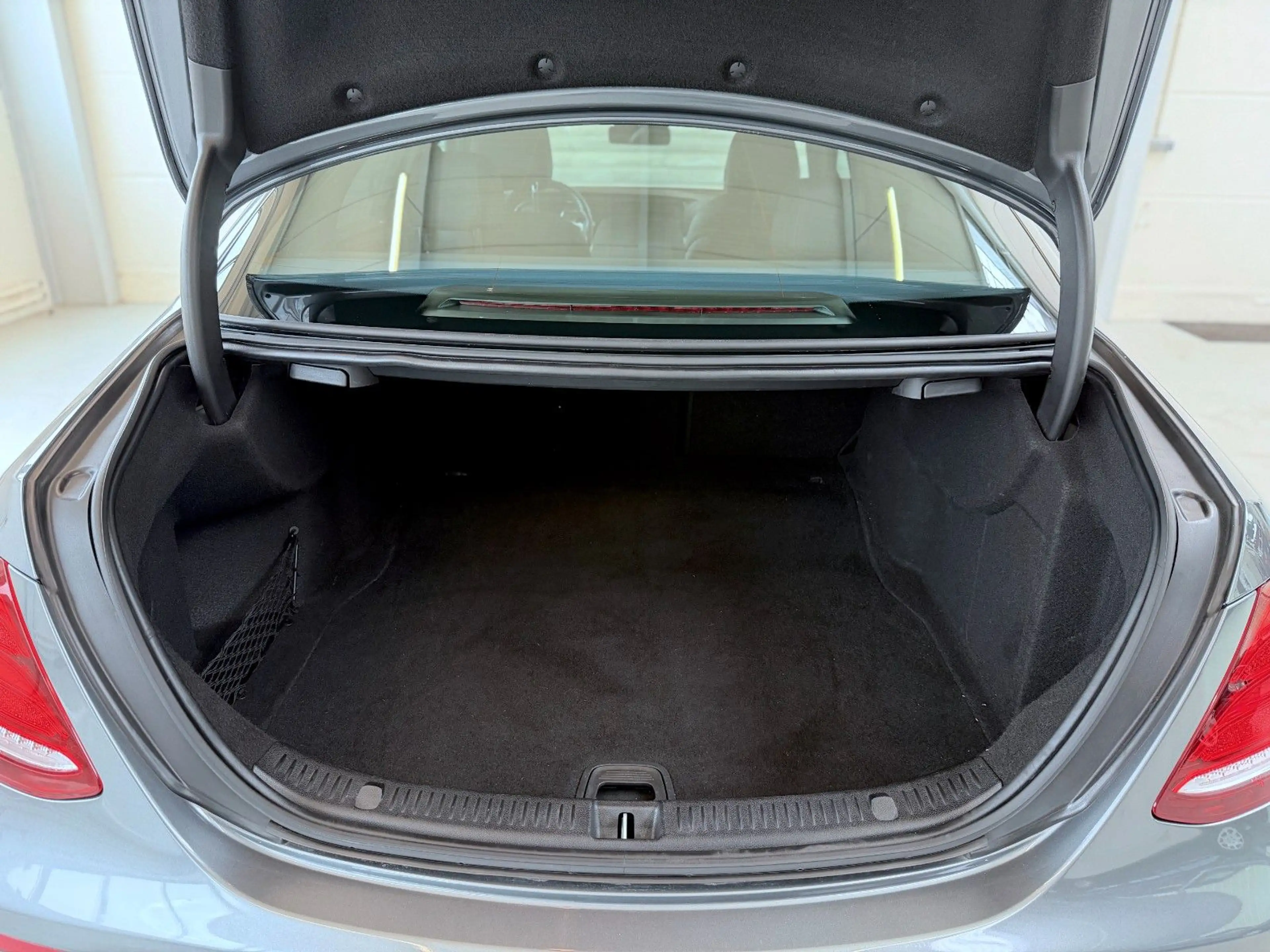 Mercedes-Benz E 43 AMG 4Matic*360°Kamera*Memory*GSD*LED* — photo 12