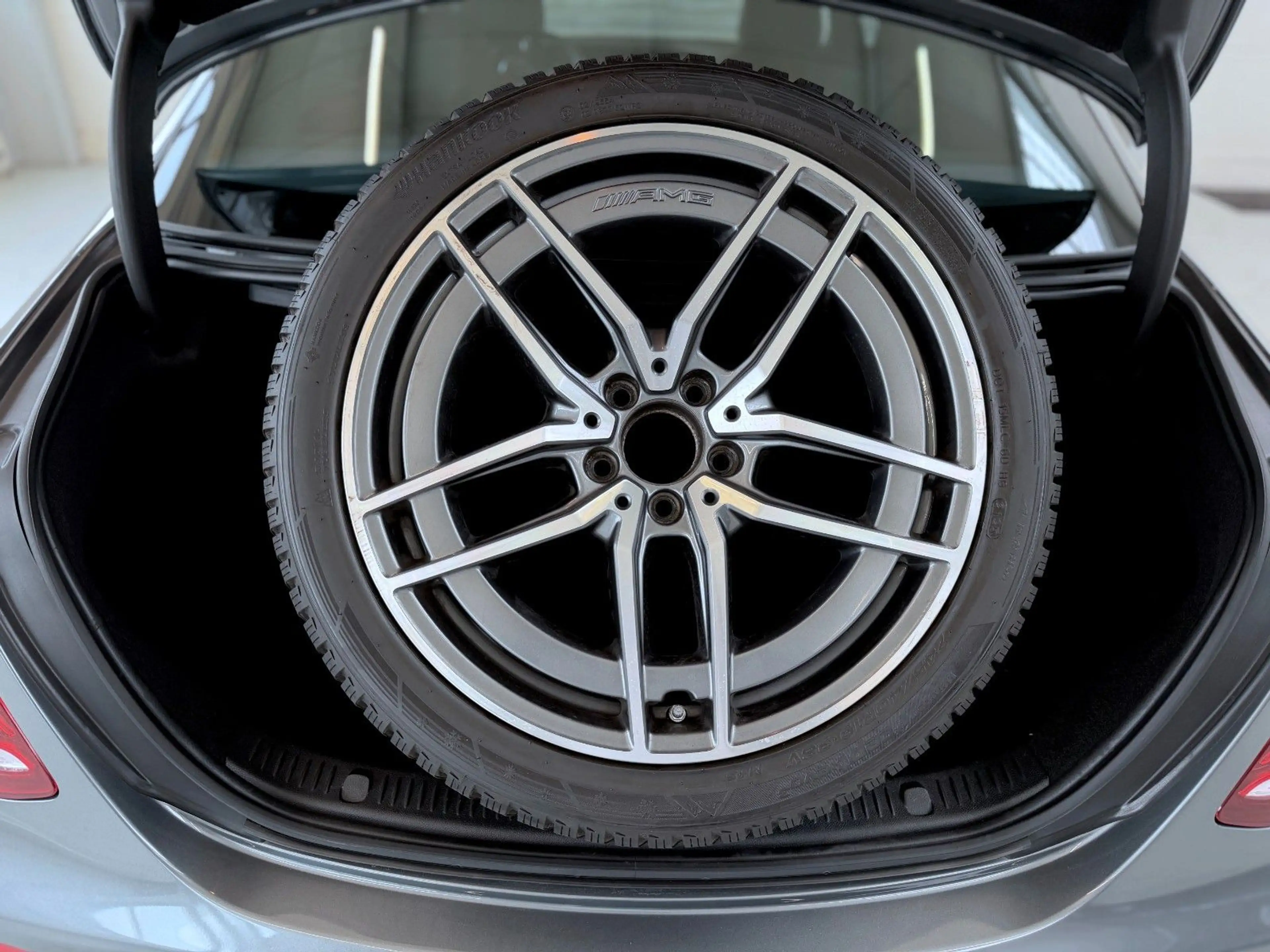 Mercedes-Benz E 43 AMG 4Matic*360°Kamera*Memory*GSD*LED* — photo 13
