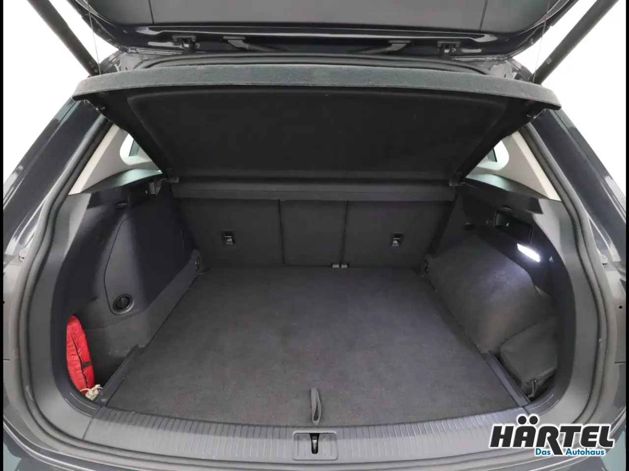 Volkswagen Tiguan ELEGANCE EHYBRID 1.4 TSI DSG Sportpaket LED 13