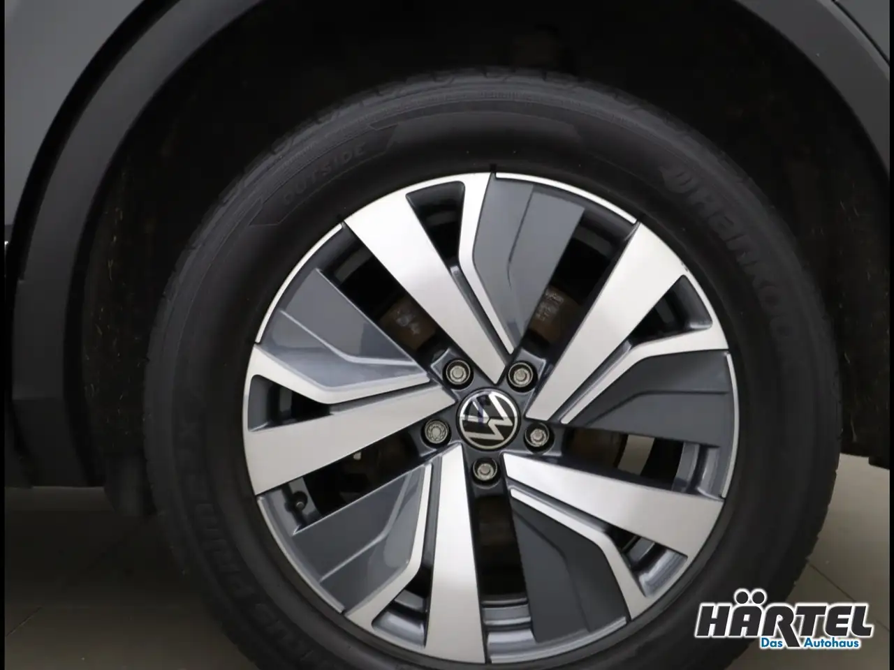 Volkswagen Tiguan ELEGANCE EHYBRID 1.4 TSI DSG Sportpaket LED 18