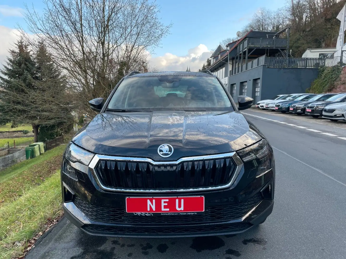 Skoda Karoq Tour 1.5 TSI 110 kW DSG Fekete - 2