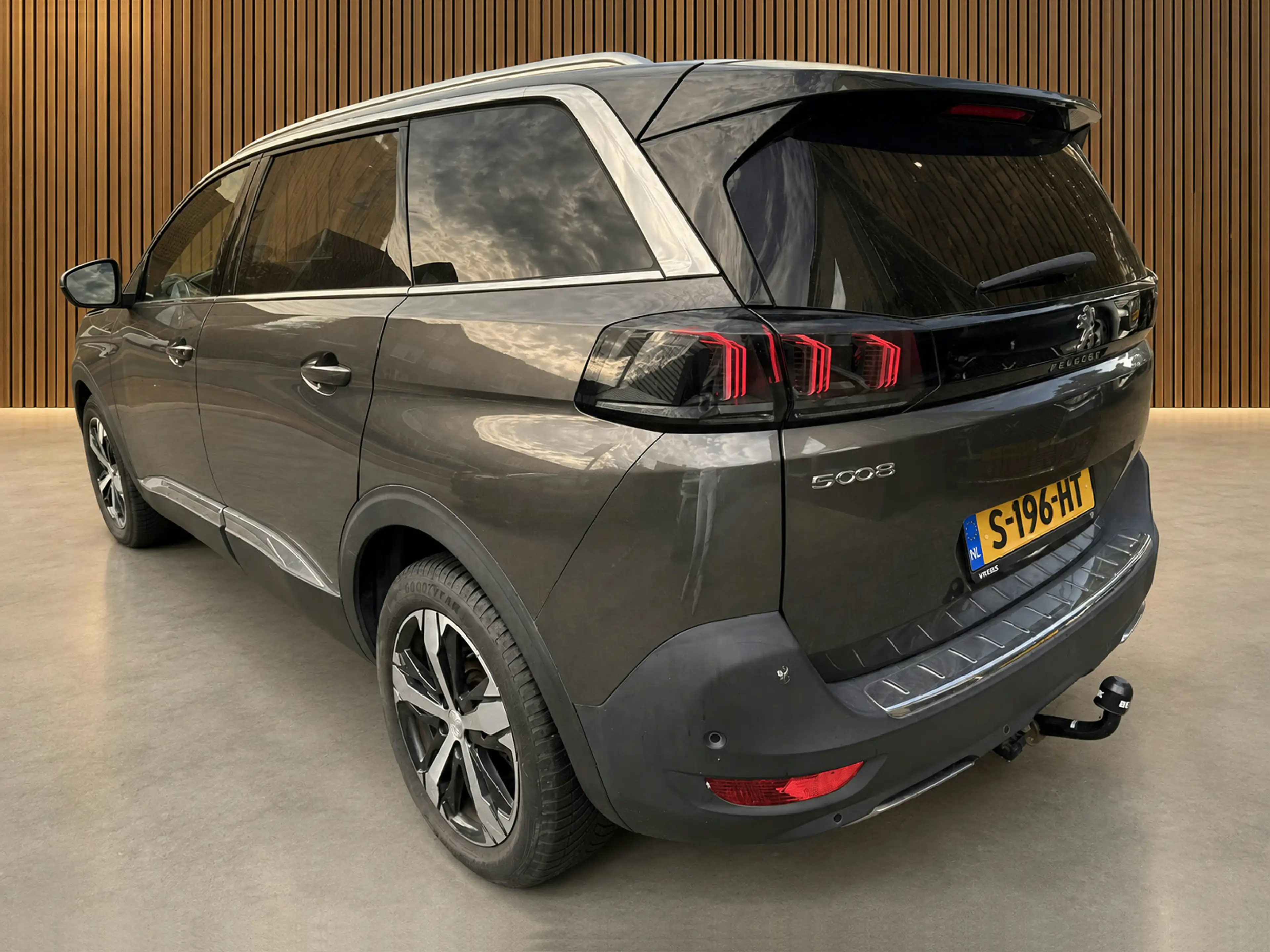 Peugeot 5008 130pk PT Aut. GT 7p., Camera | Focal | Facelift mo — photo 9