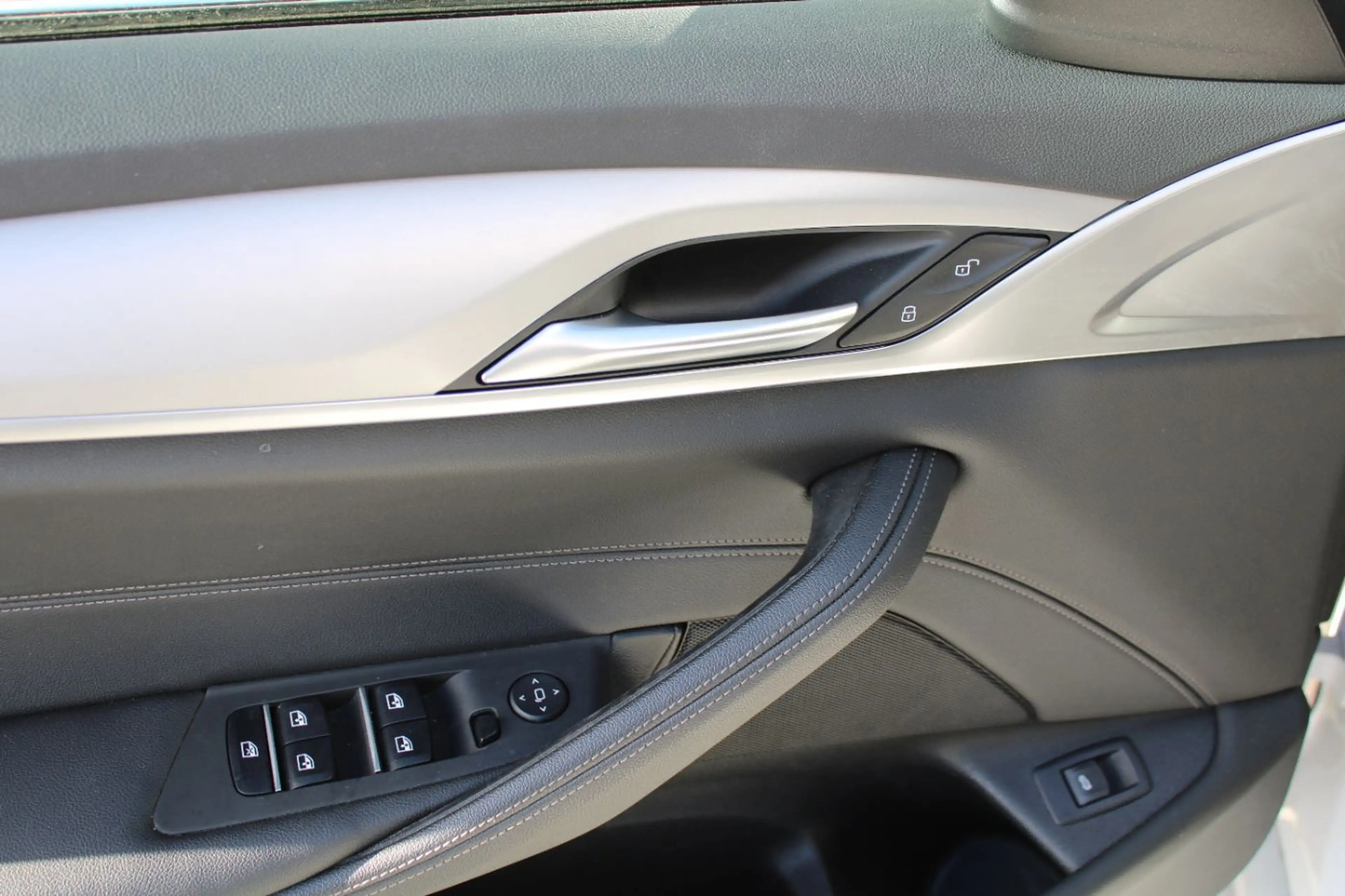 BMW 520 d Touring Navi LED Kamera LiveCockpitProf — photo 7