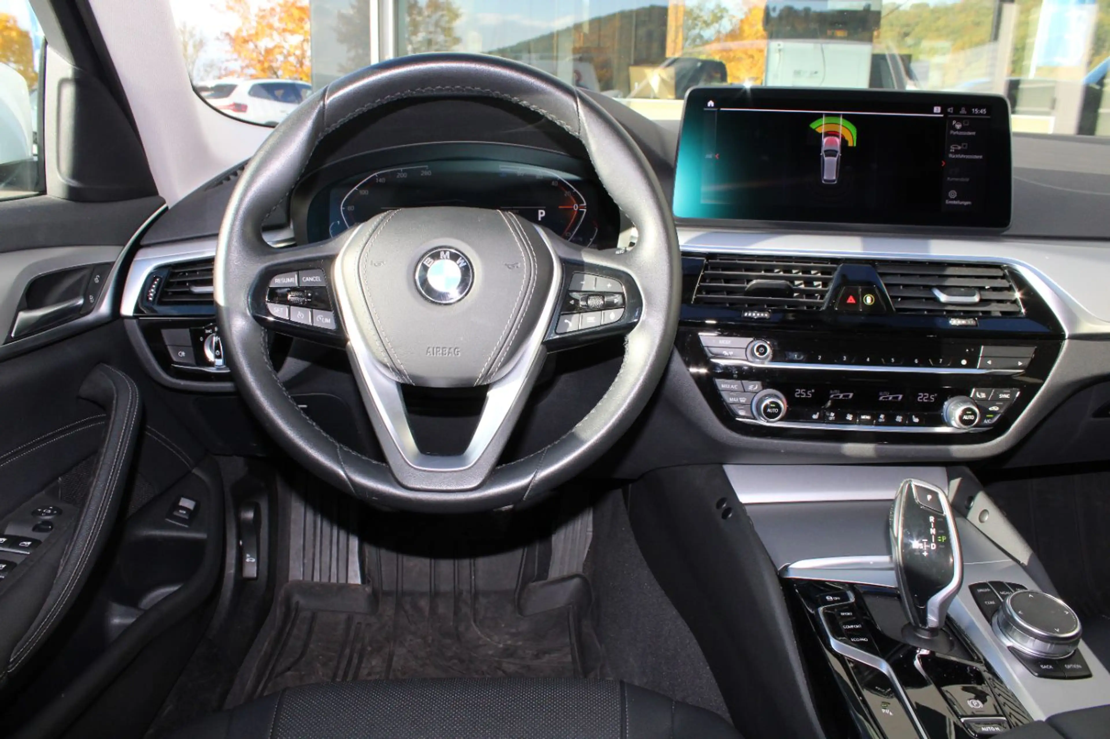 BMW 520 d Touring Navi LED Kamera LiveCockpitProf — photo 9