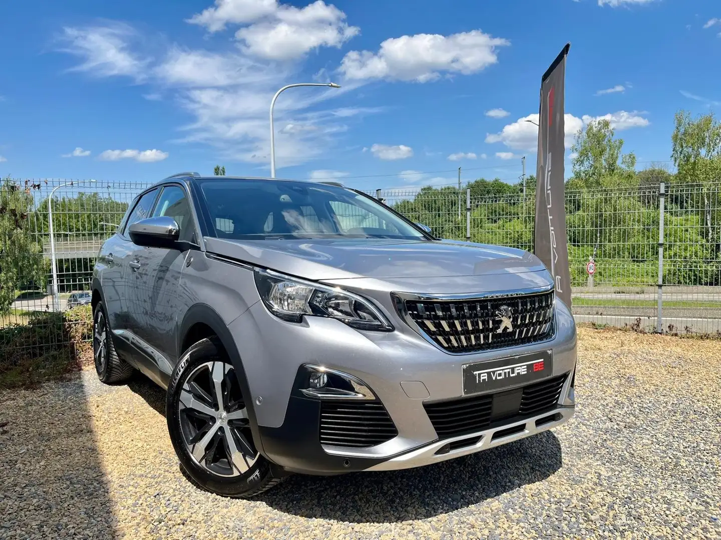 Peugeot 3008 3008 1.2 PureTech Crossway AUTO/NAVI/CAMER/CARPLAY Gris - 1