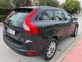 Volvo XC60 2.4D Summum Negro - thumbnail 2