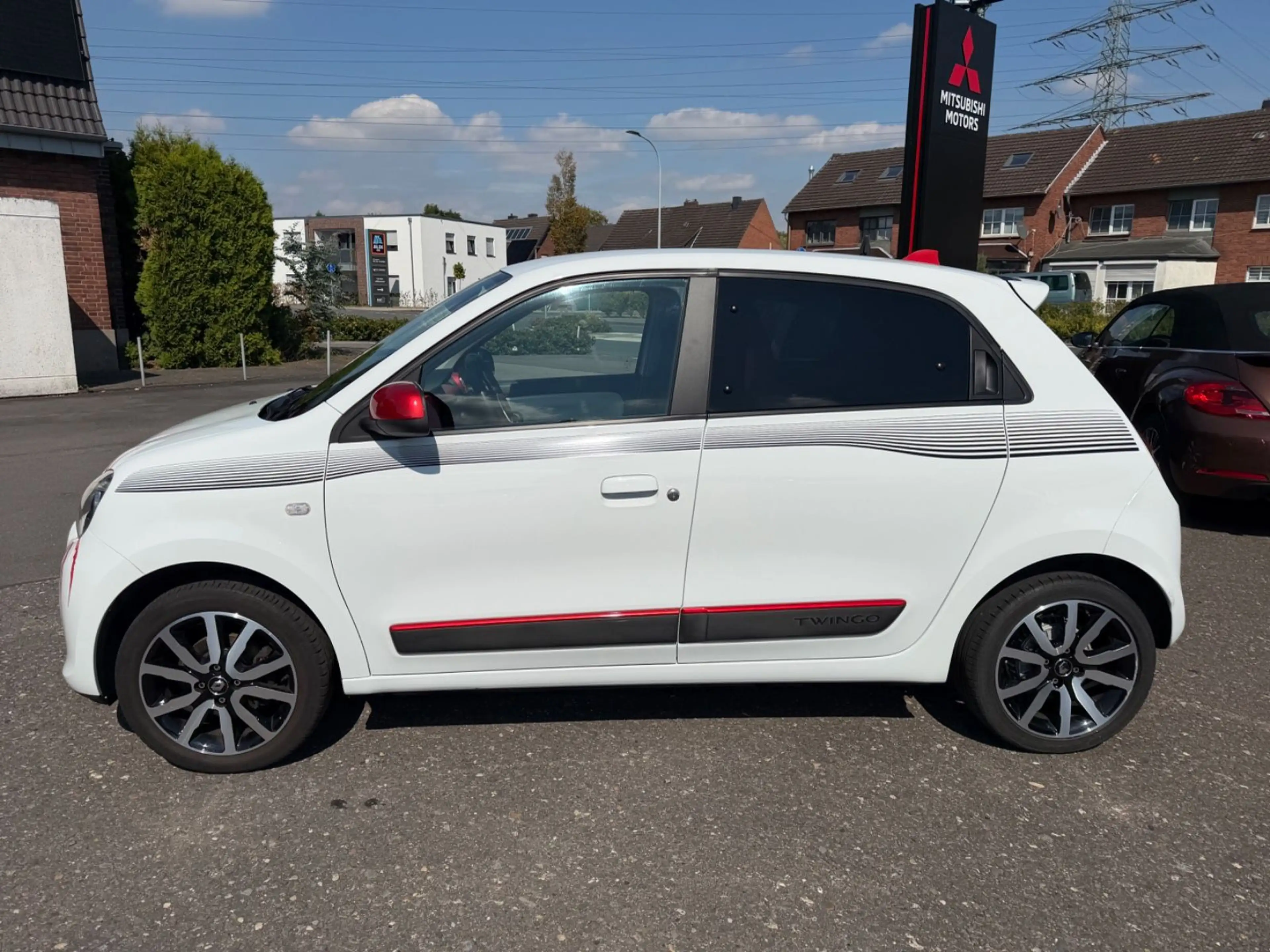 Renault Twingo Chic — photo 2
